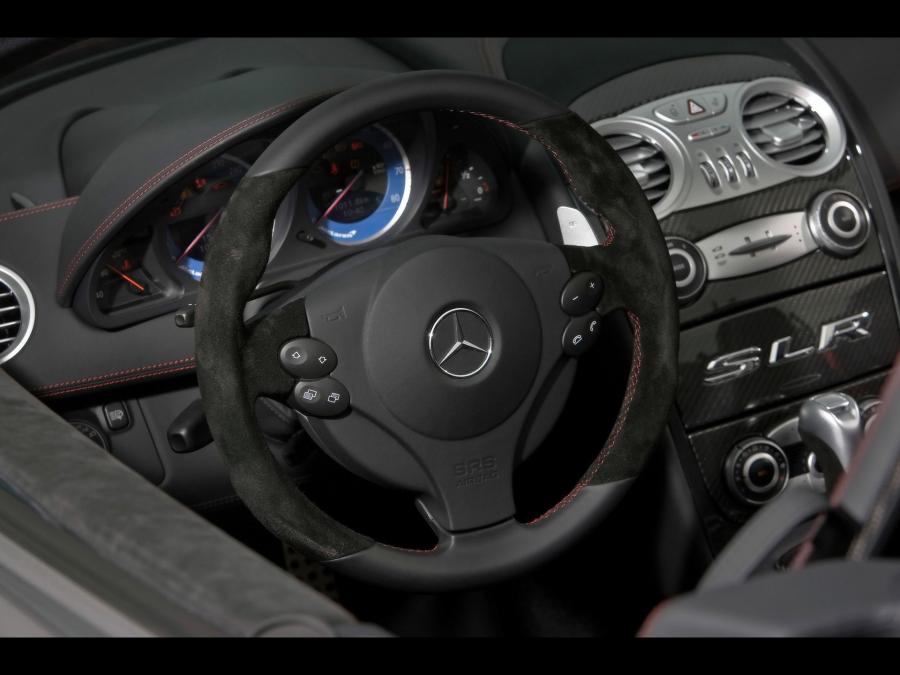 Панель приборов Mercedes-Benz SLR McLaren 722S Roadster (R199) 2008 года  (фото 21 из 26)